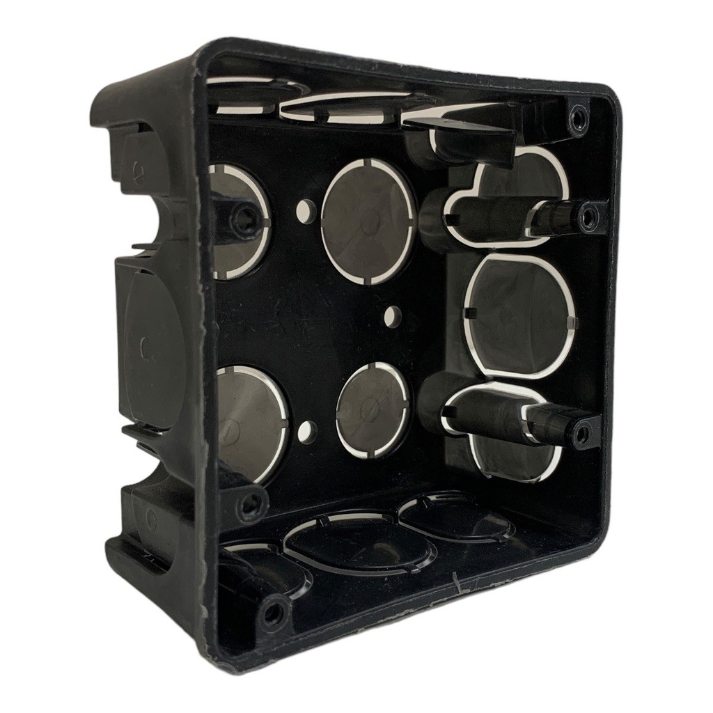 CAJETIN CUADRADO 4X4 PVC NEGRO
