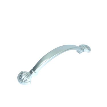 TIRADOR PARA MUEBLES 96MM PLATEADO